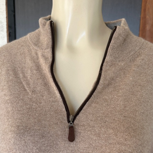 Saks Fifth Avenue 100% Cashmere Sweater – XL – Mint Condition - Picture 7 of 9